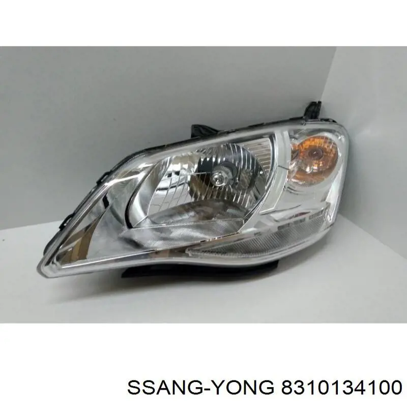 Оптика Ssang Yong 8310134100 ціна, від 226.23 USD