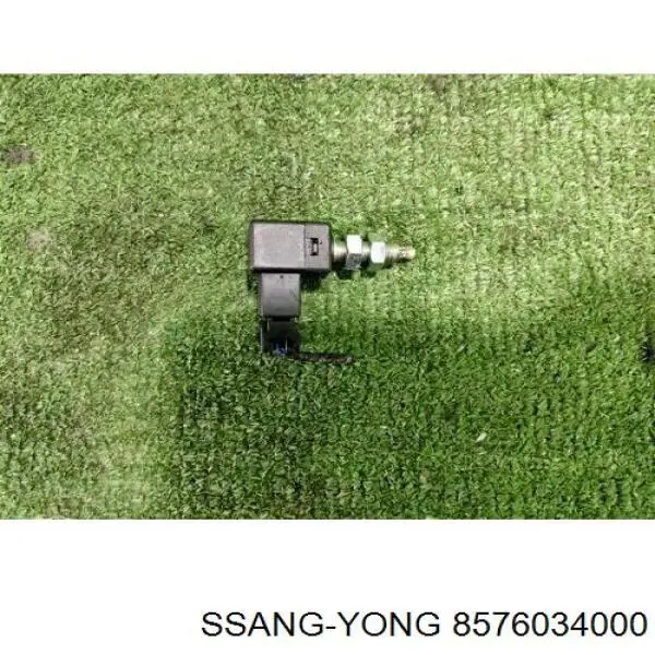 Датчик включення зчеплення Ssang Yong 8576034000 ціна, від 7.64 USD
