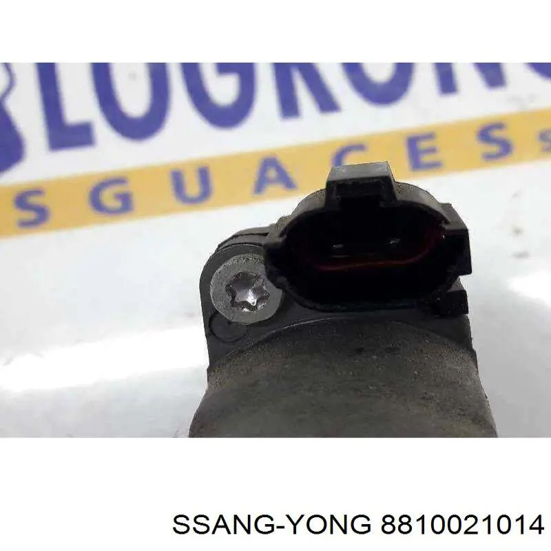 Двигун стеклопод'емника двері задньої, правої SsangYong Actyon Sports (SsangYong Актіон)