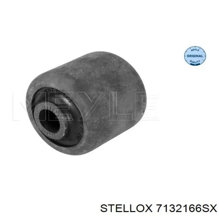 7132166SX Stellox Сайлентблок переднього нижнього важеля
