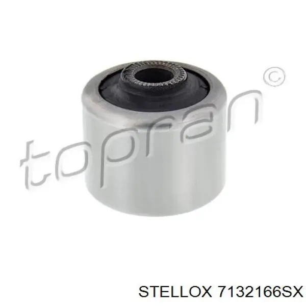 Сайлентблок переднього важеля 7132166SX Stellox