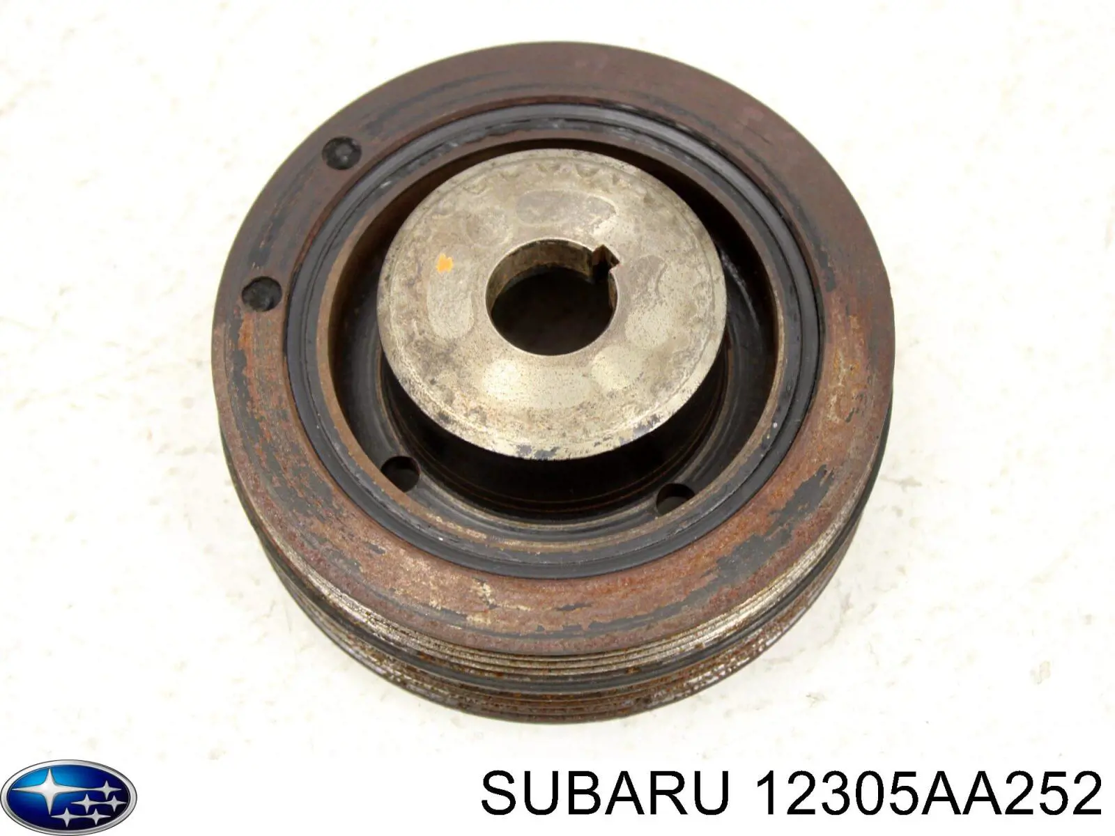 12305AA252 Subaru шків колінвала