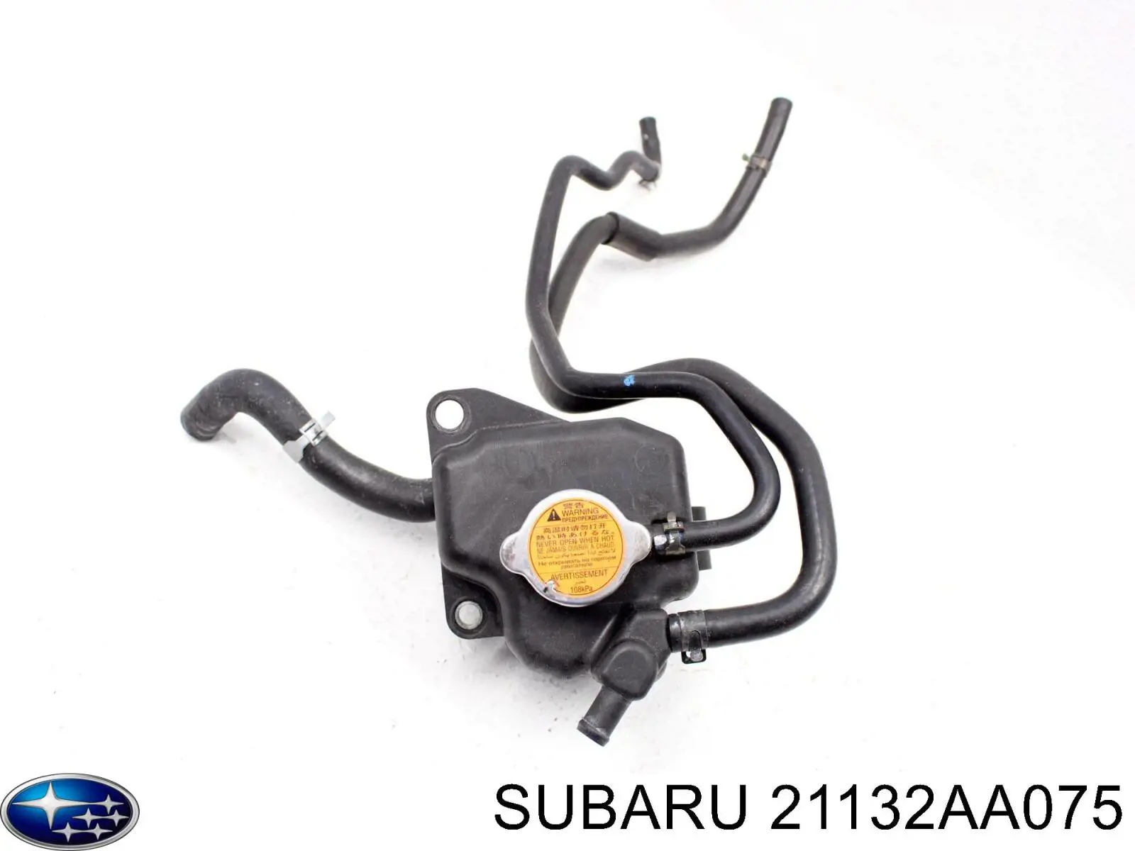 Бачок системи охолодження двигуна розширювальний Subaru 21132AA075 ціна, від 44.39 USD