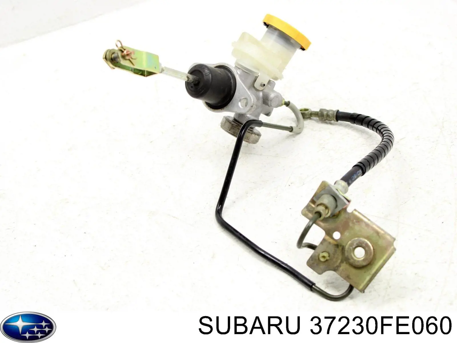 Циліндр зчеплення Subaru 37230FE061