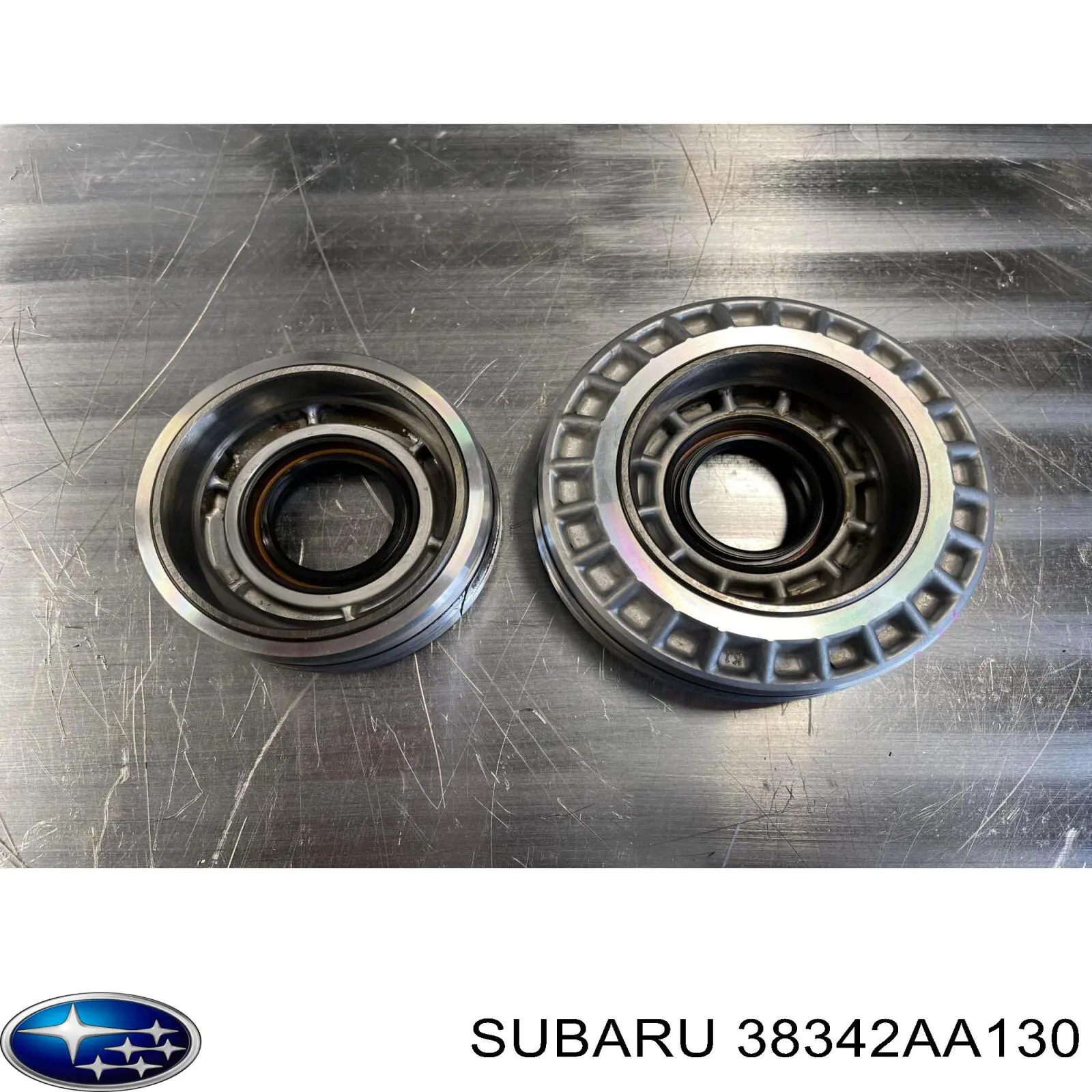 38342AA130 Subaru Фланець хвостовика заднього редуктора