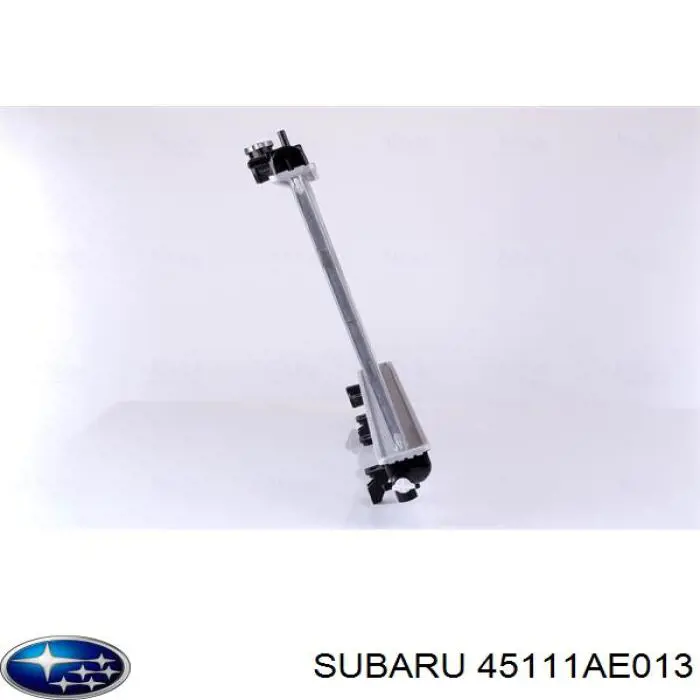 Радіатор охолодження двигуна 45111AE013 Subaru