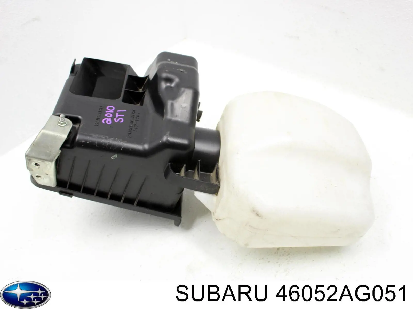 Корпус повітряного фільтра, нижня частина Subaru Impreza 2 (GD, GG) (Субару Імпреза)