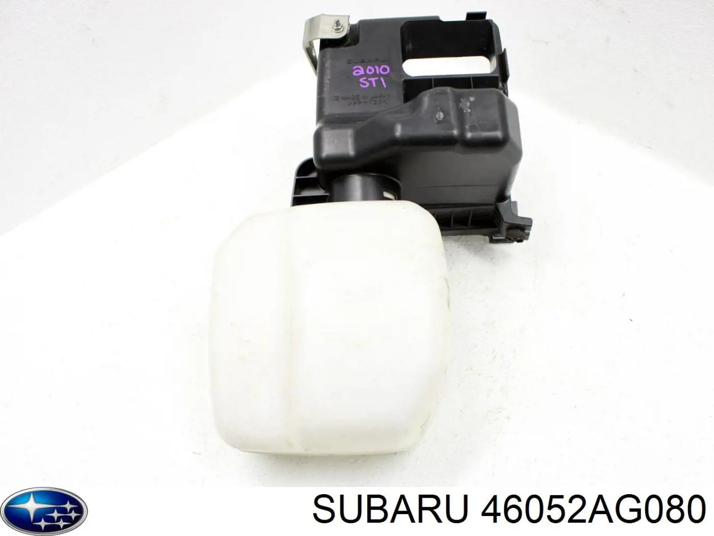 Корпус повітряного фільтра, верхня частина 46052AG080 Subaru