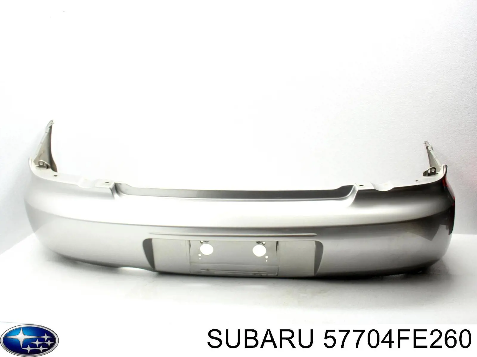 Задній бампер 57704FE260 Subaru