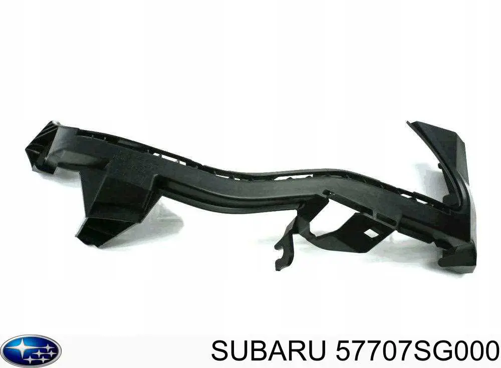 57707SG000 Subaru кронштейн-адаптер кріплення фари передньої, правої