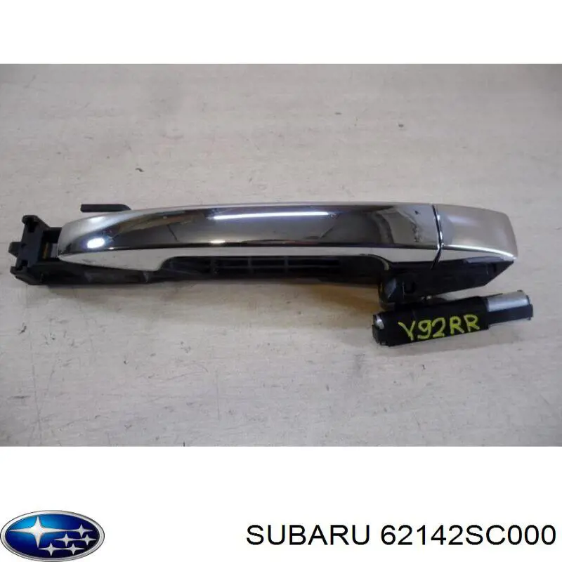 62142SC000 Subaru Тримач зовнішньої ручки дверей, задніх правих