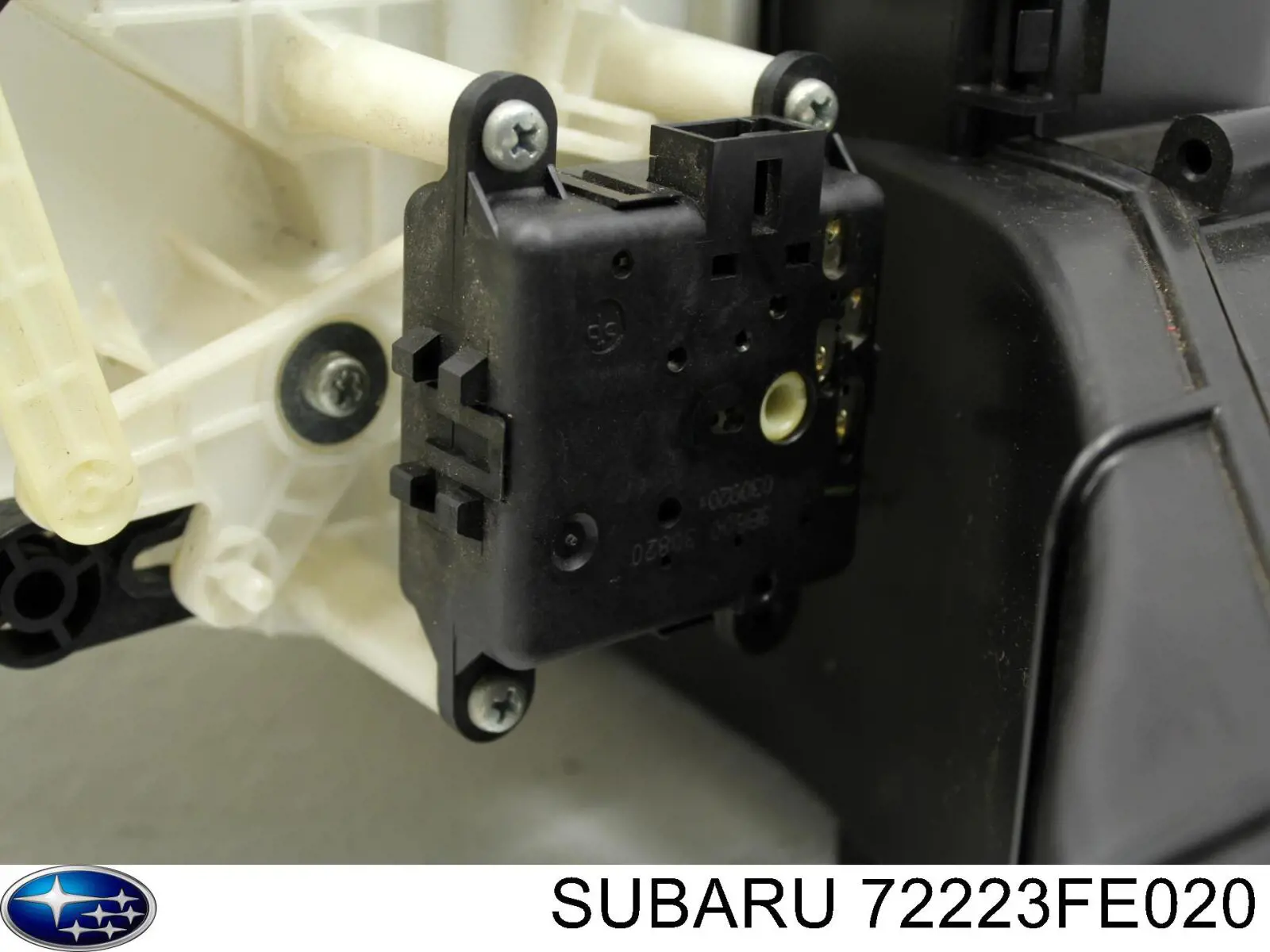 Двигун вентилятора пічки (обігрівача салону) Subaru 72223FE020 ціна, від 31.81 USD