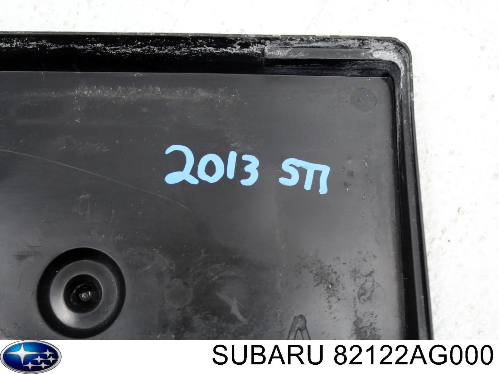 Піддон акумулятора (АКБ) Subaru 82122AG000 ціна, від 2.65 USD