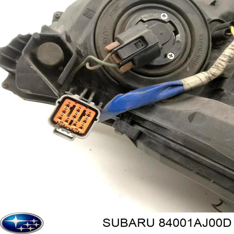 Купити 84001AJ00D Subaru Фара правая