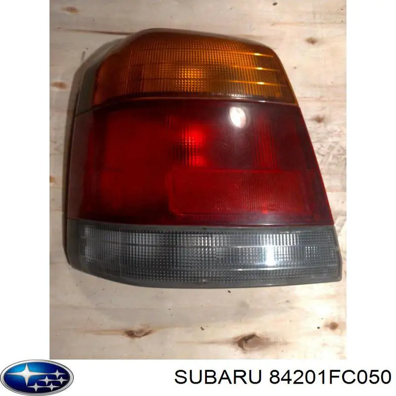 84201FC050 Subaru Задня ліва фара