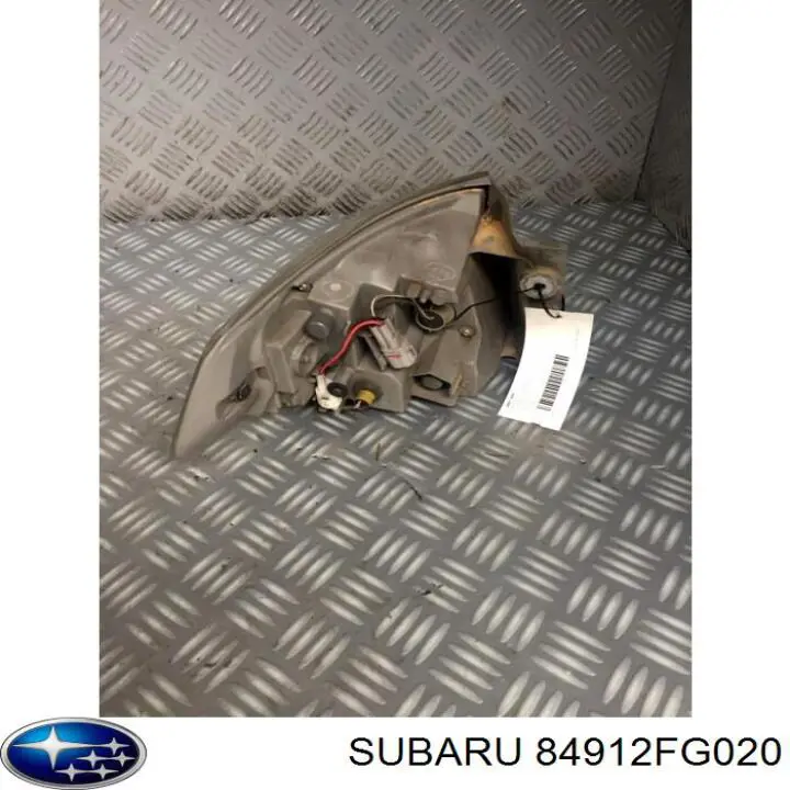 Купити 84912FG020 Subaru Стоп задній