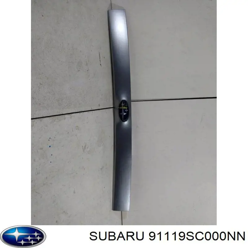Накладка кришки багажника Subaru Forester (S12, SH) (Субару Форестер)