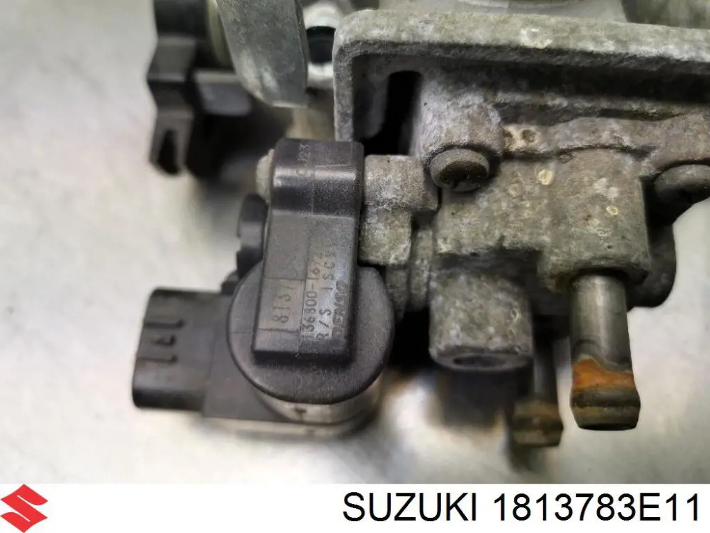  Suzuki 1813783E11 ціна, від 76.02 USD
