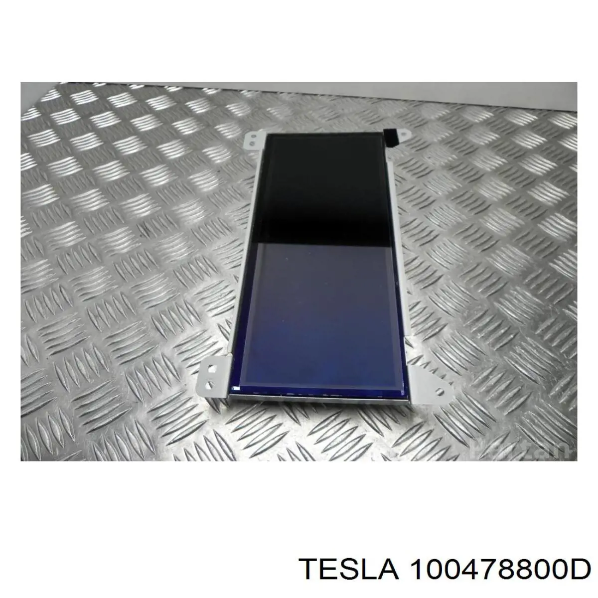  Tesla 100478800D ціна, від 76.02 USD