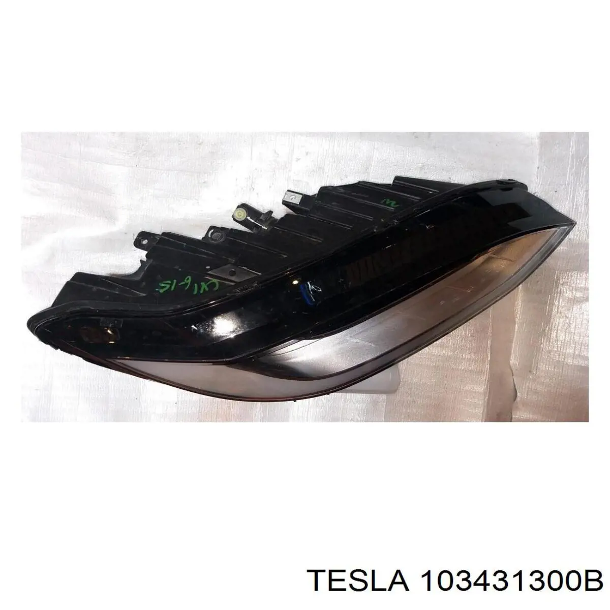 Основна фара - вставка Tesla 103431300B ціна, від 67.15 USD
