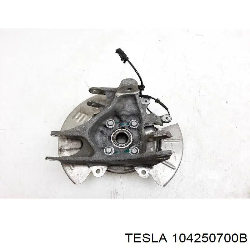 600702400B Tesla Цапфа поворотна права