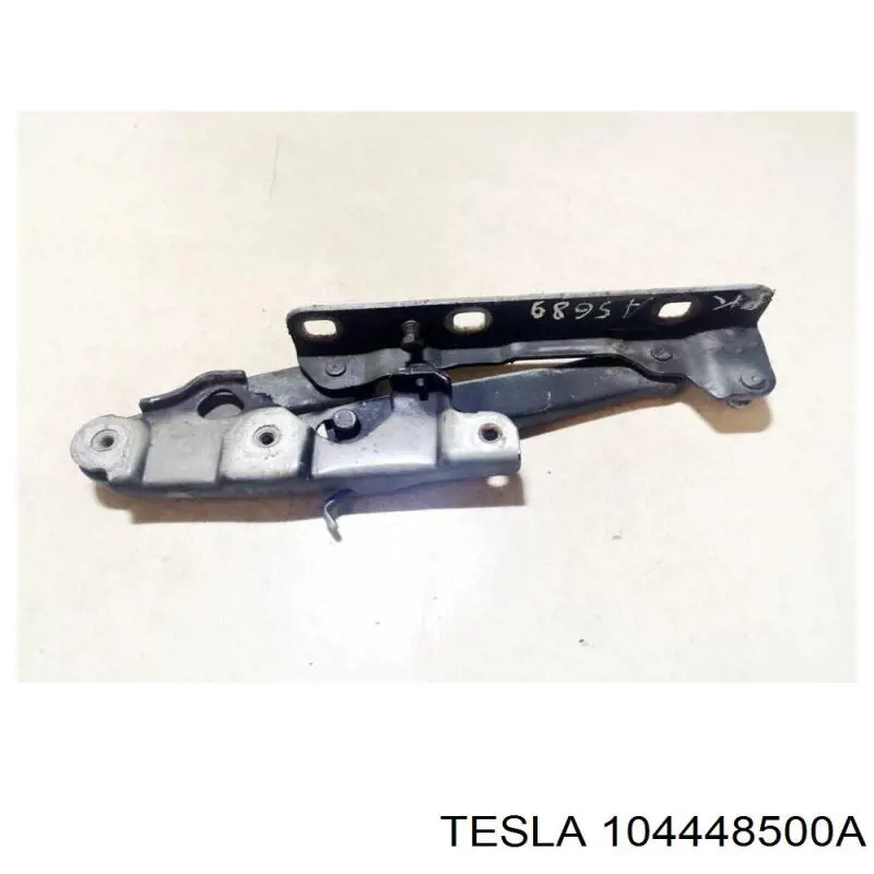 104448500A Tesla Стабілізатор задньої балки