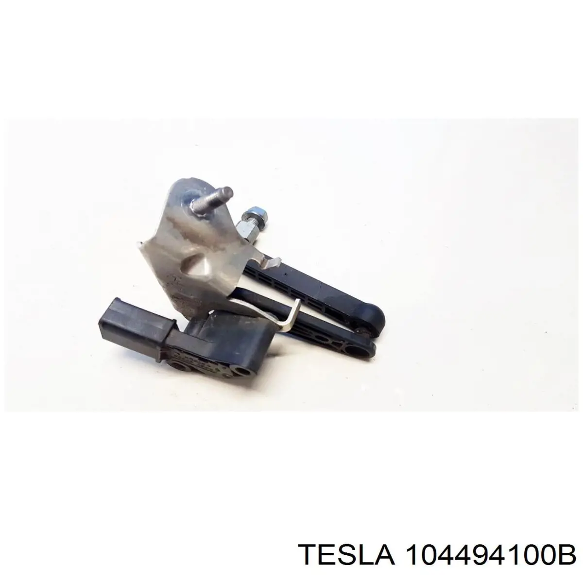 104494100B Tesla 