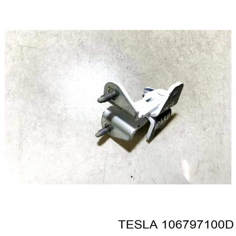 106797100D Tesla 