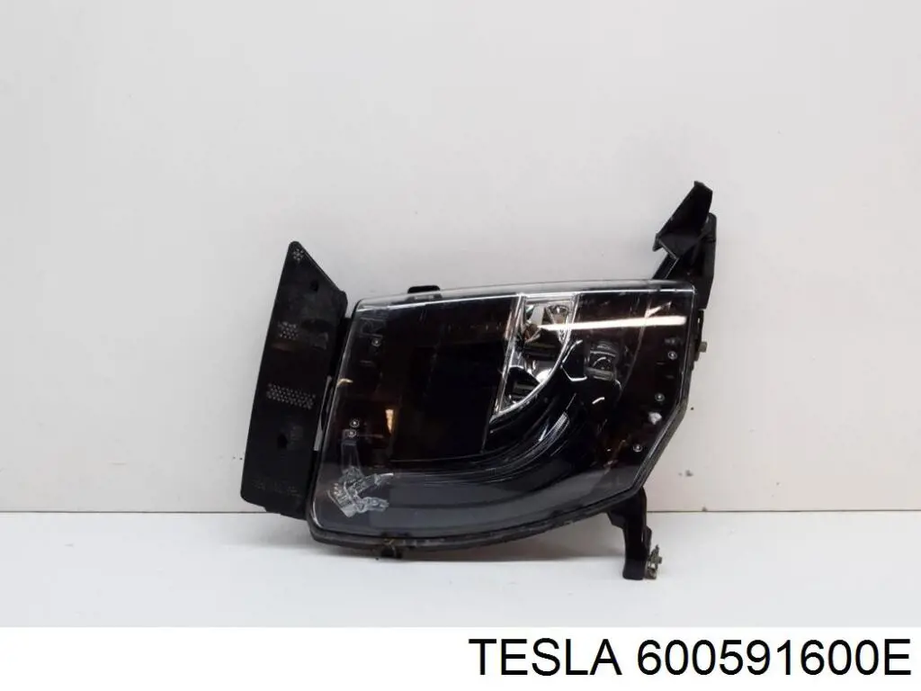 Фара протитуманна, права KSP90059 KSP