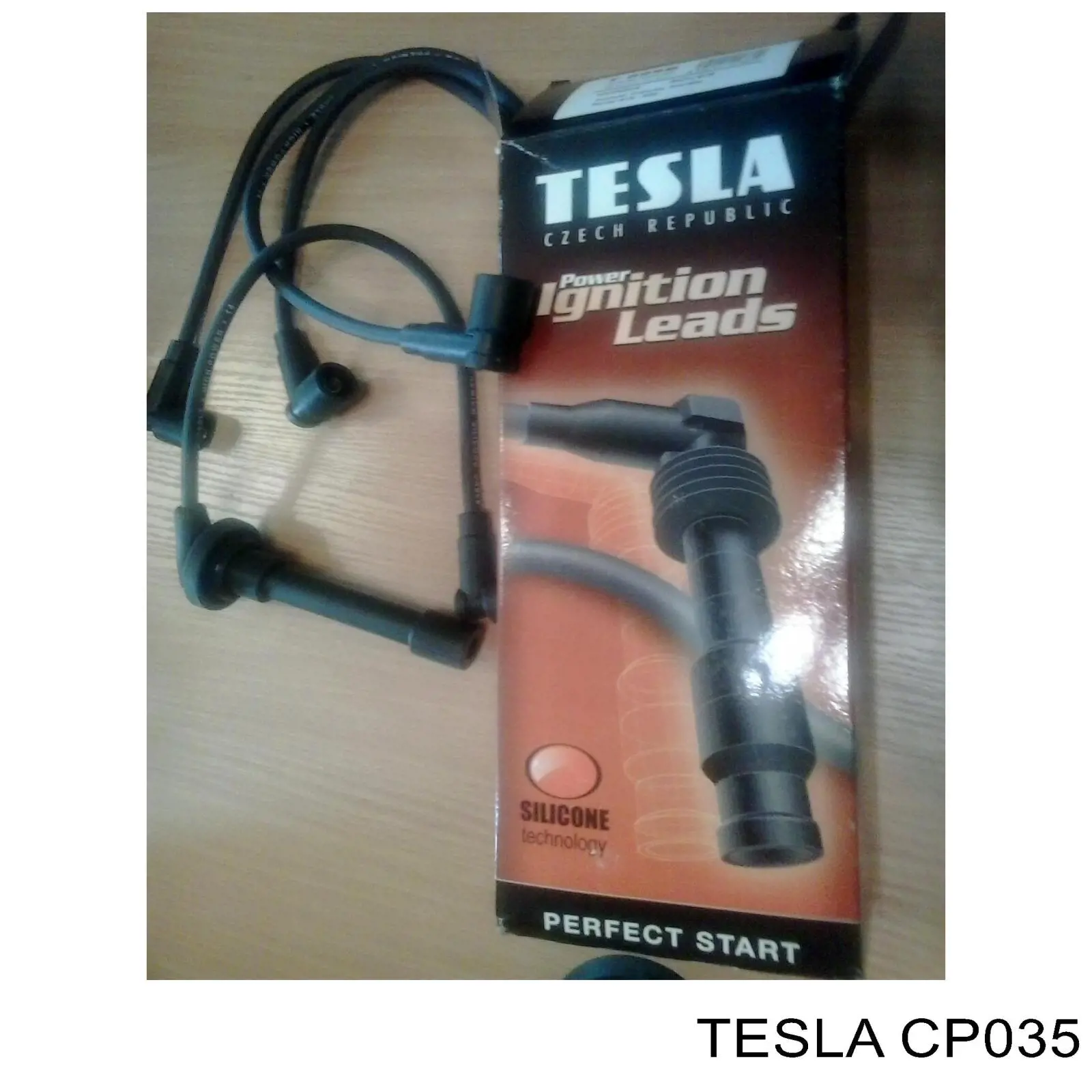 Накінечник свічки запалювання CP035 Tesla