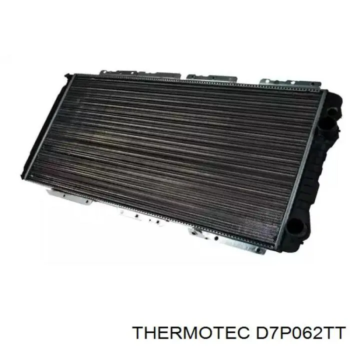 Радіатор охолодження двигуна D7P062TT Thermotec