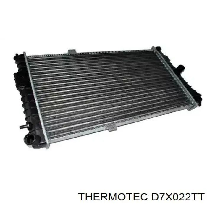 D7X022TT Thermotec радіатор охолодження двигуна