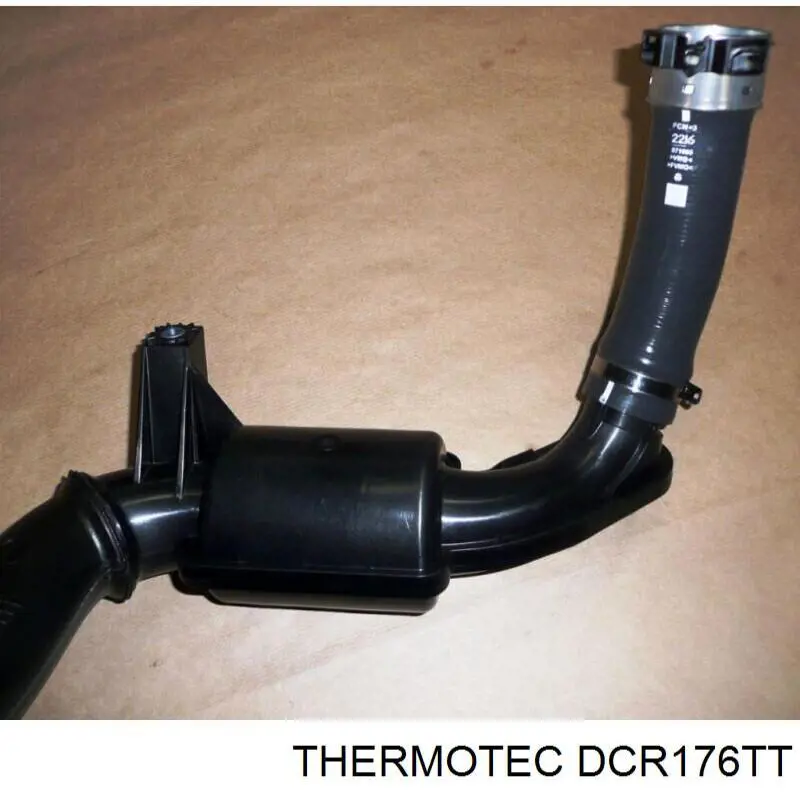 Шланг/патрубок інтеркуллера Thermotec DCR176TT ціна, від 21.11 USD