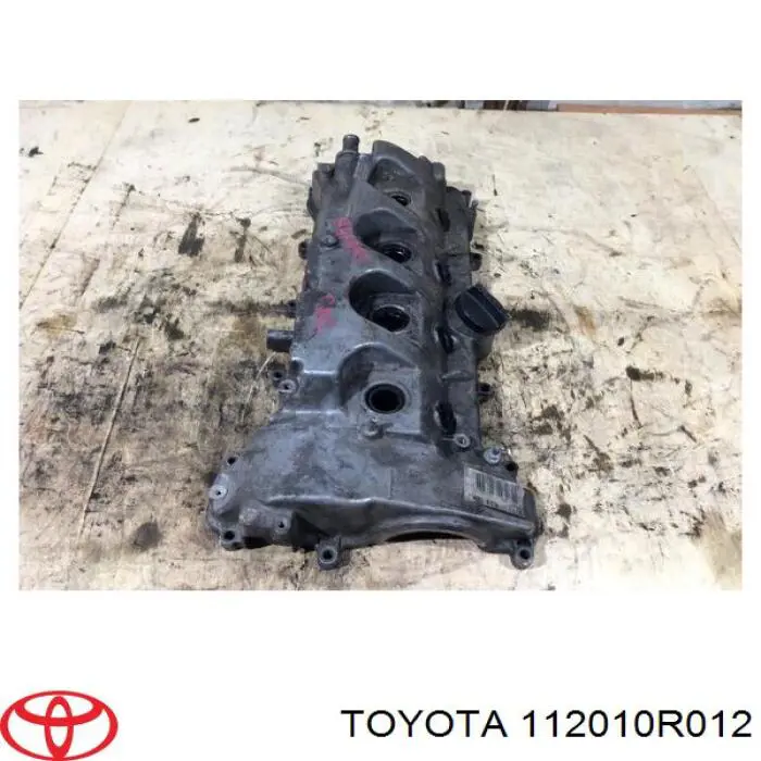 Кришка клапанна Toyota 112010R012 ціна, від 82.35 USD
