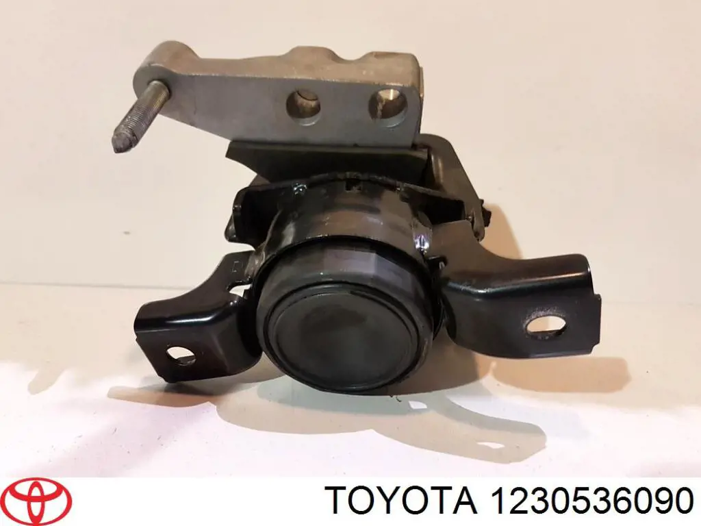 1230536090 Toyota Права подушка мотора