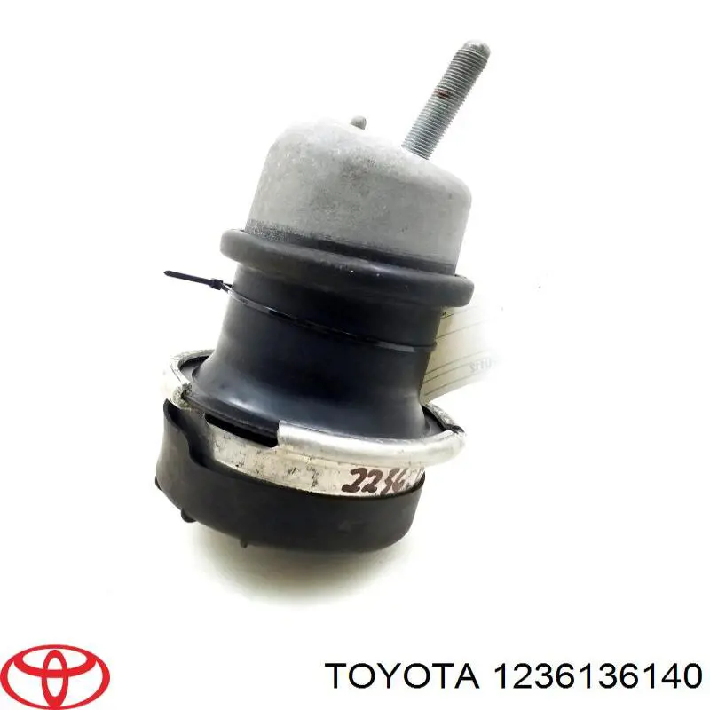 Купити 1236136140 Toyota 