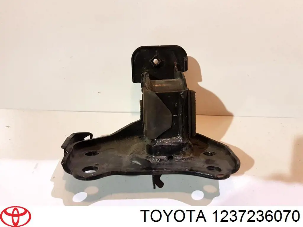 Ліва подушка двигуна Toyota 1237236070 ціна, від 50.62 USD