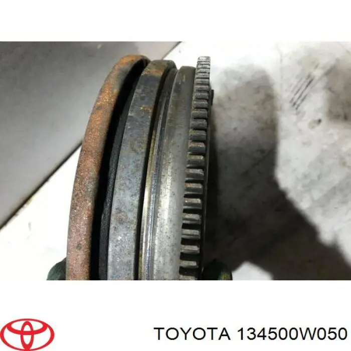 Маховик 134500W050 Toyota