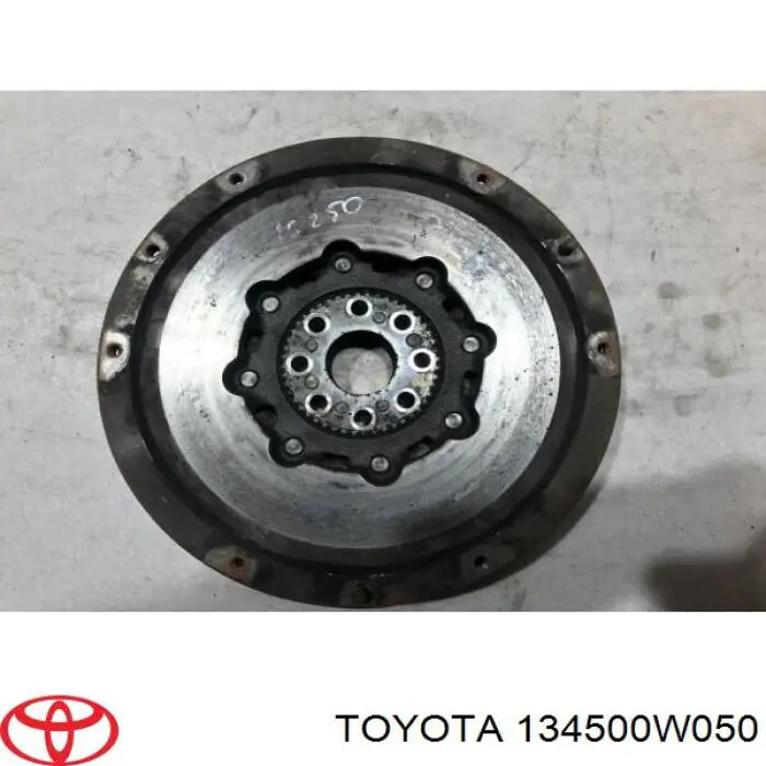  134500W050 Toyota