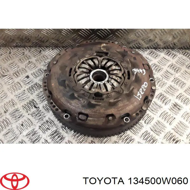 Купити 134500W060 Toyota Маховик із зубчастим ободом в зборі