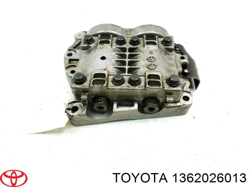 Купити 1362026013 Toyota 