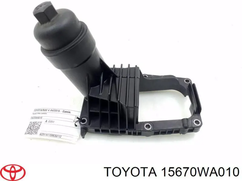 Купити 15670WA010 Toyota Корпус масляного фільтра