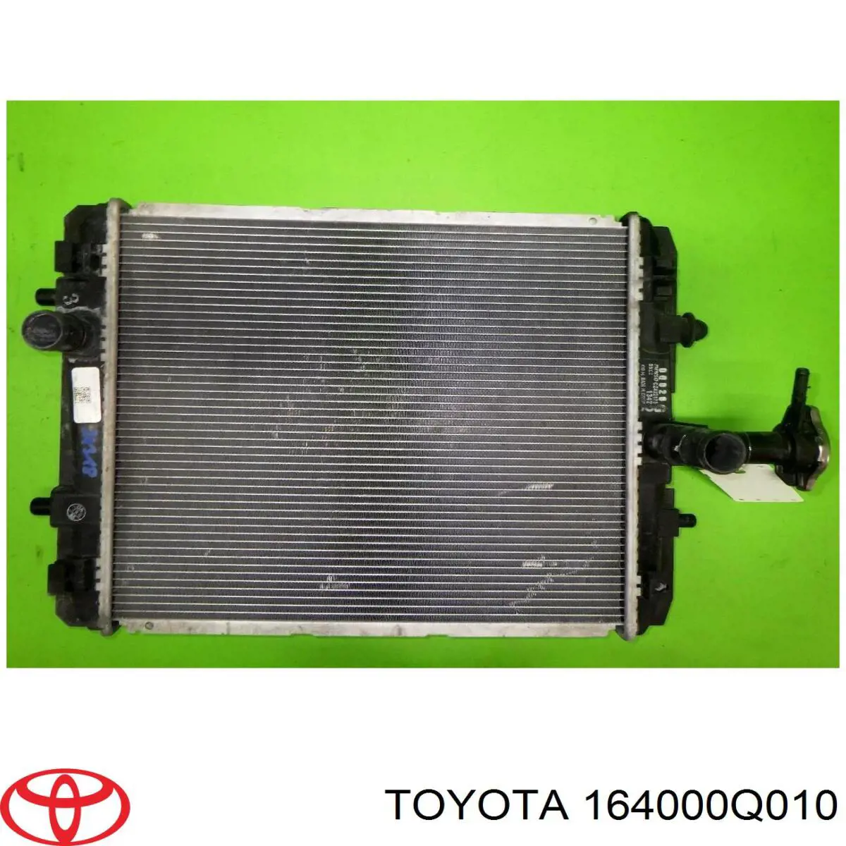 164000Q070 Toyota радіатор охолодження двигуна