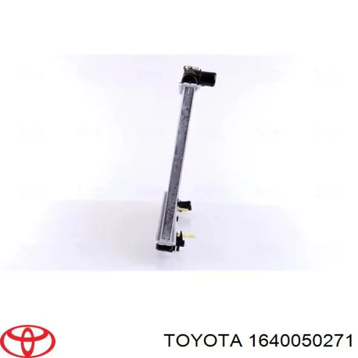 Купити 1640050271 Toyota Радіатор двигуна
