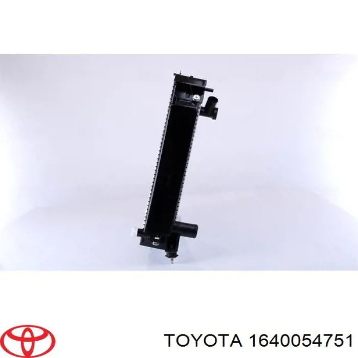 1640054751 Toyota Радіатор охолодження двигуна