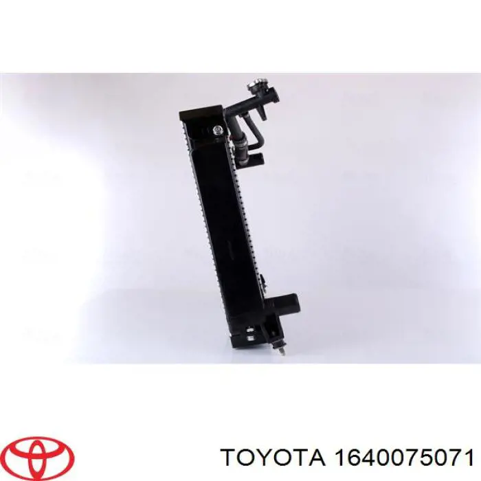 Радіатор 1640075071 Toyota