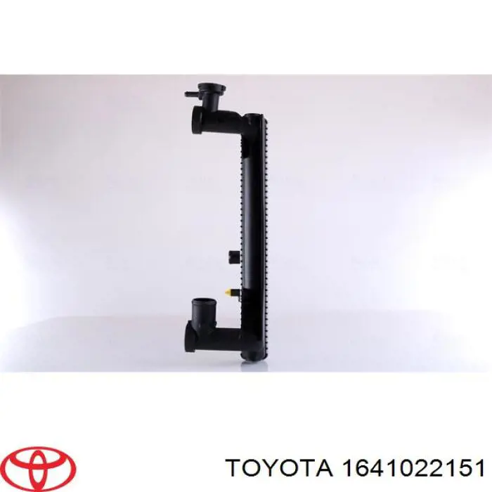 Радіатор 1641022151 Toyota