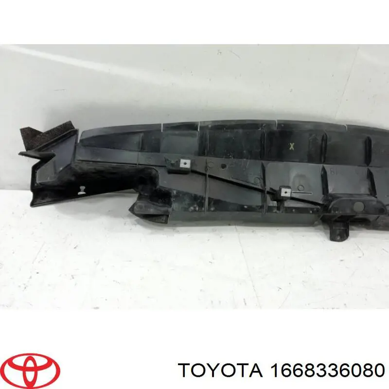 Купити 1668336080 Toyota Повітропровід (дефлектор) радіатора, нижній