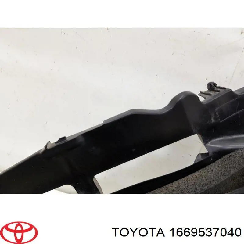 Купити 1669537040 Toyota 