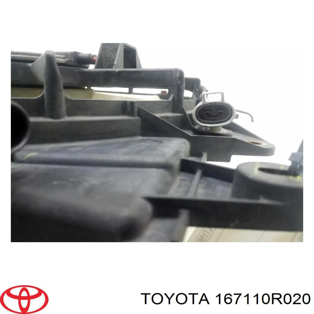 Купити 167110R020 Toyota Облицювання рамки радіатора